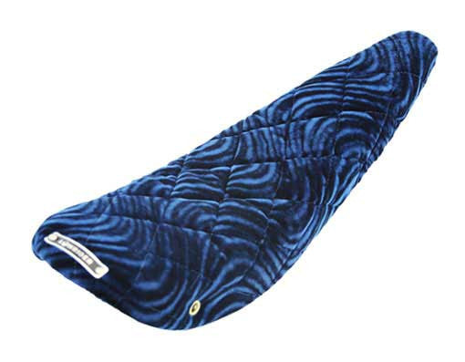 20" Banana Saddle Diamond Velour Blue.