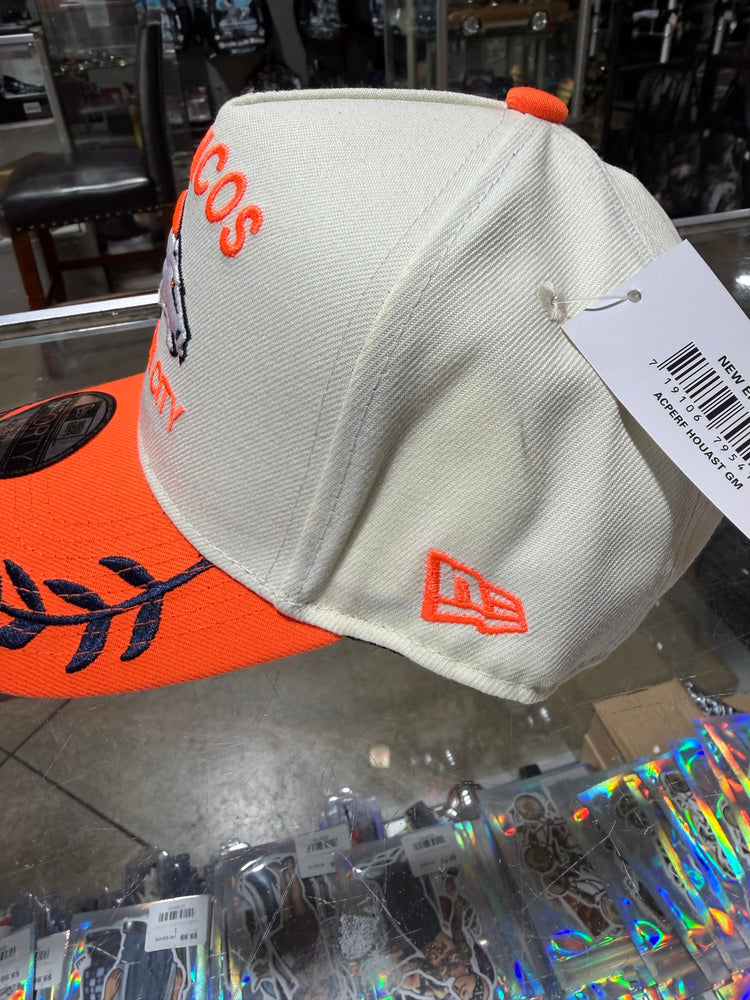 Denver Broncos snapback hat White orange and Blue