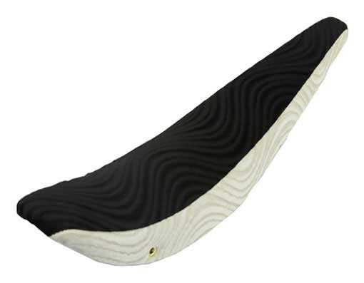 26" Banana Saddle Velour Black/White.